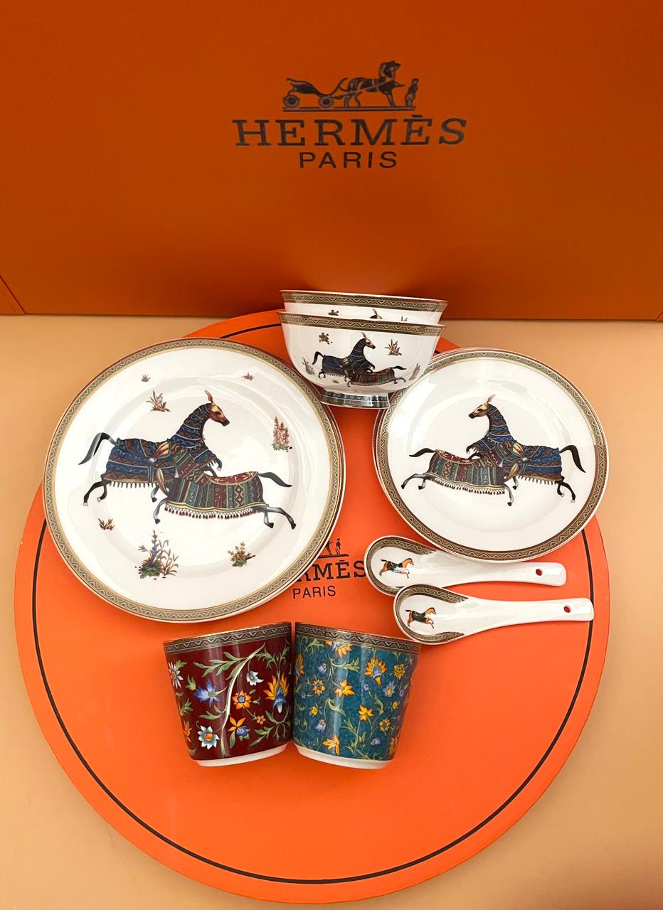 Hermes mini set for 2 person